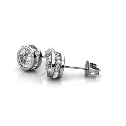 White Gold Plated Stud Earrings with 34 Simulated Diamond Crystals, 25mm Diameter, Hypoallergenic Lead & Nickel Free