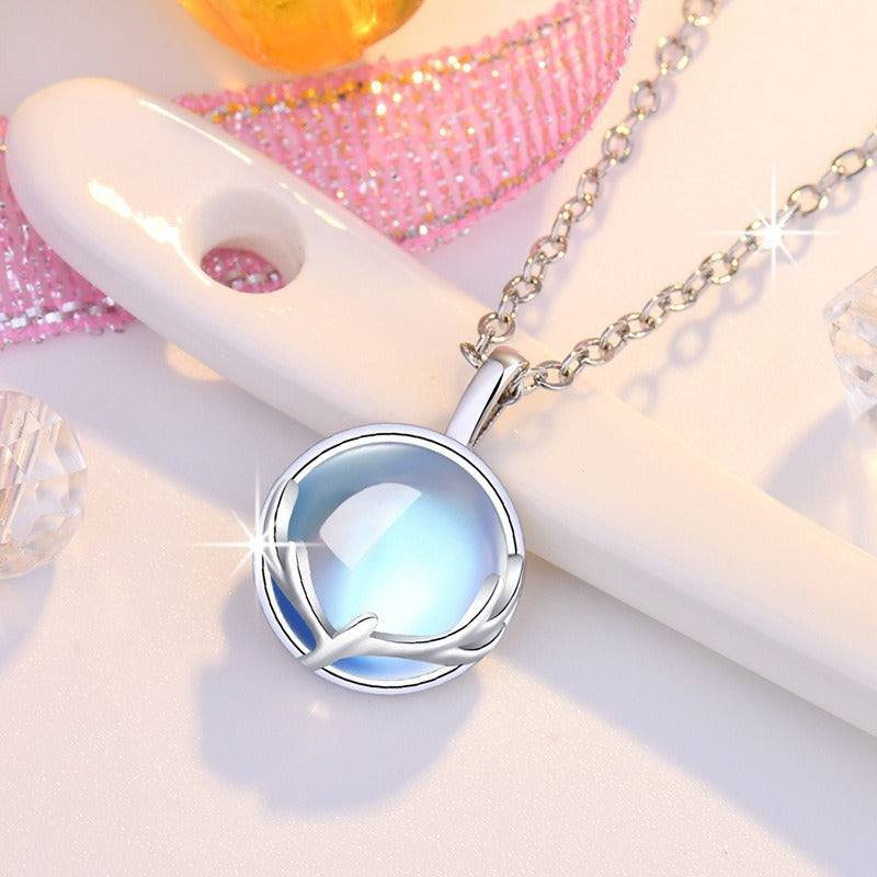 Luminous Antler Pendant – Nature-Inspired Magic